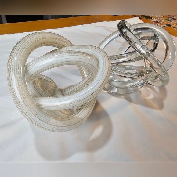 Decorative Glass Knot Pieces - Picture 4 of 5